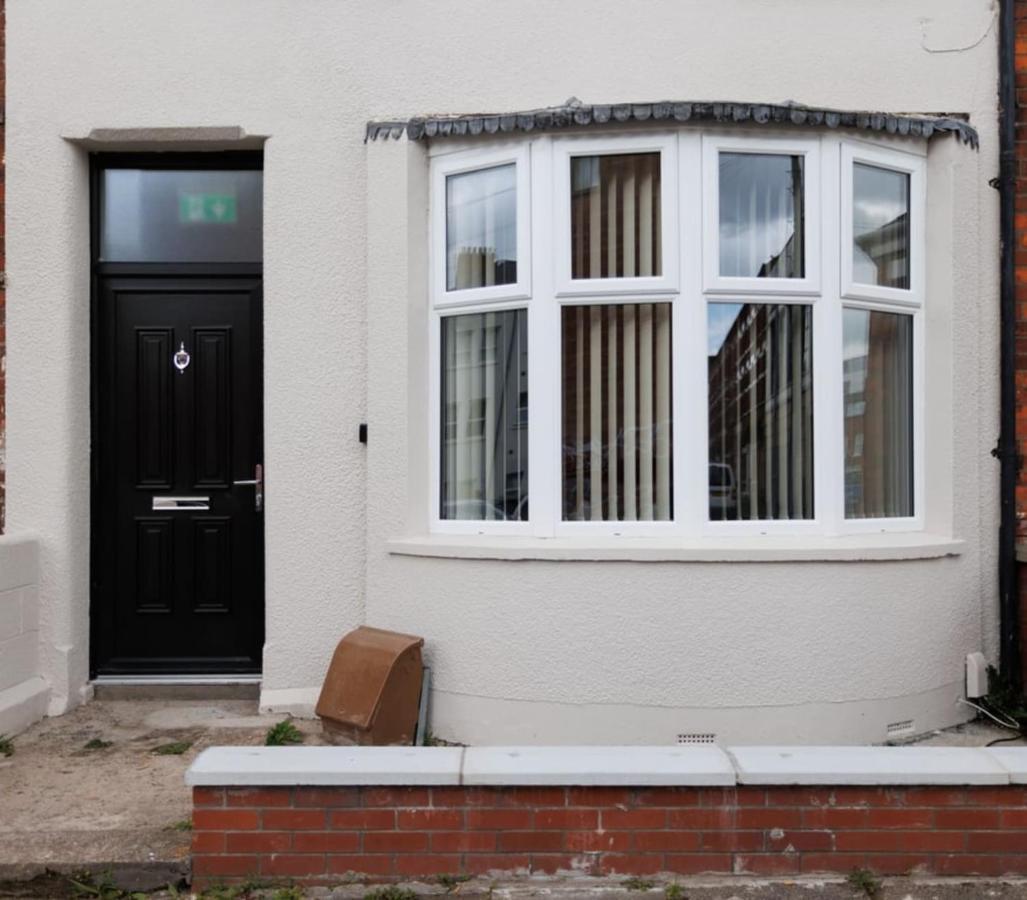 Chic Studio Apartment Central Belfast Sleeps 2. Exterior foto
